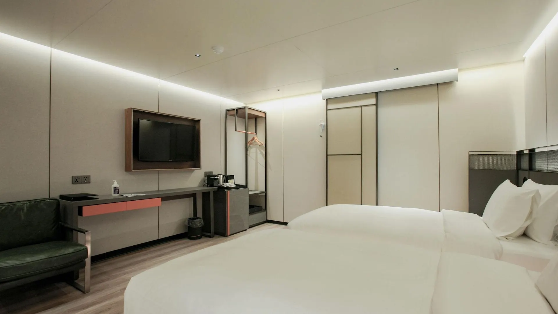 L&L City Hotel Jeju South Korea