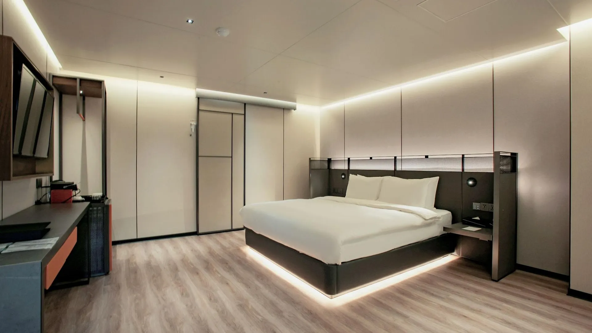 L&L City Hotel Jeju