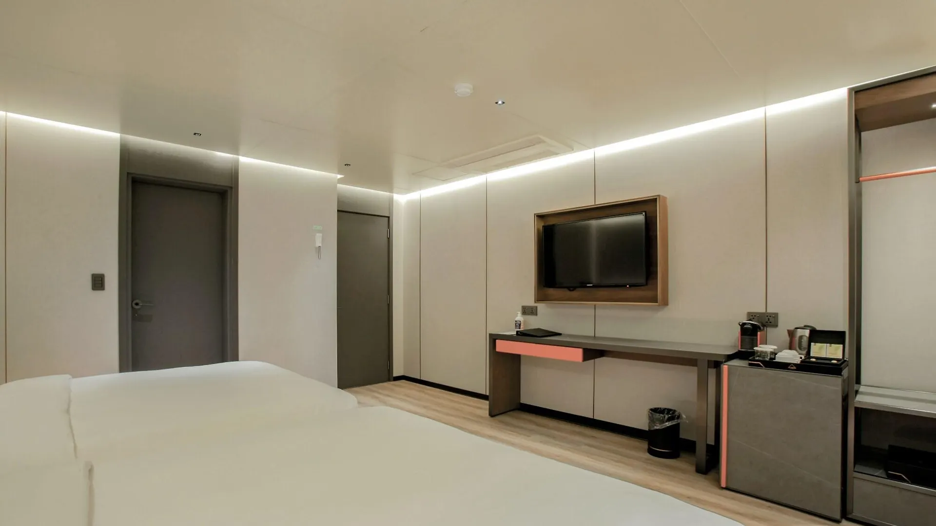 L&L City Hotel Jeju